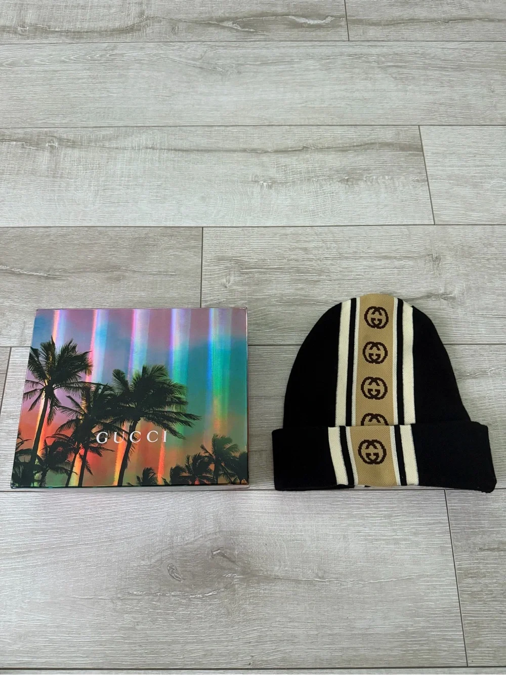 Gucci wool Black Beanie with Beige Logo Stripe adult M
